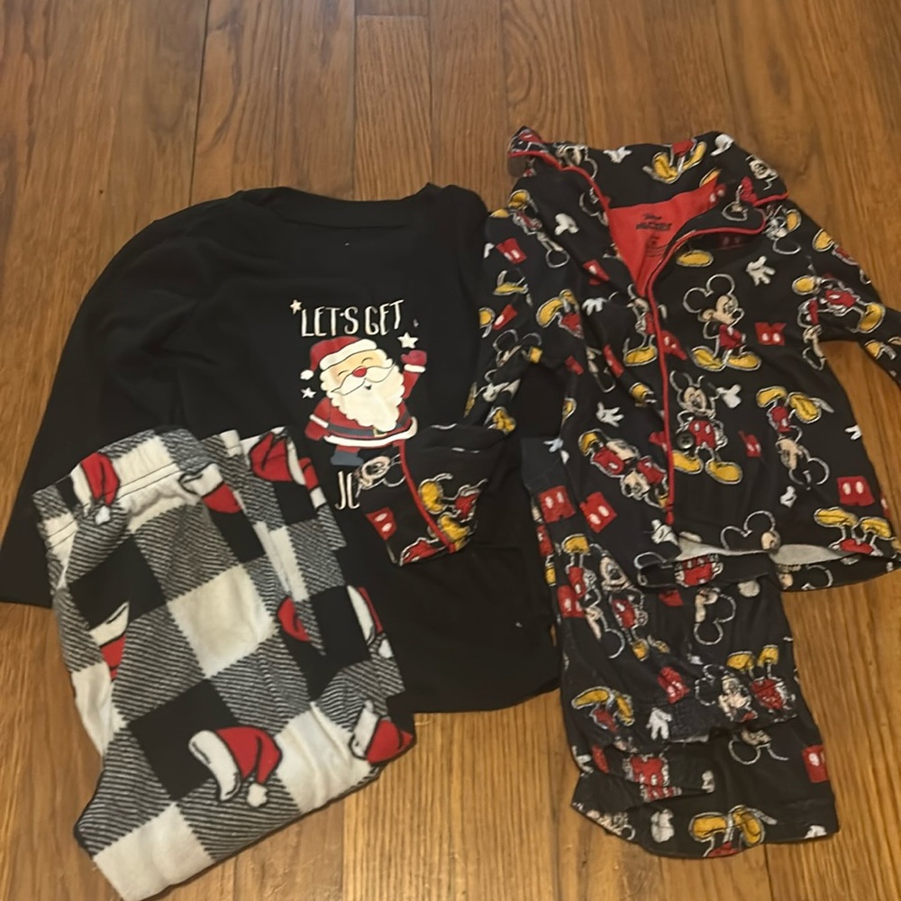2T Long Sleeve PJ Bundle Set Lot  Winter Fleece Mickey Santa